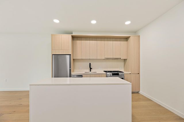 2209 S 1st ST 223, Austin, TX 78704