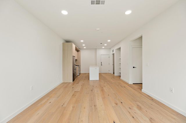 2209 S 1st ST 223, Austin, TX 78704