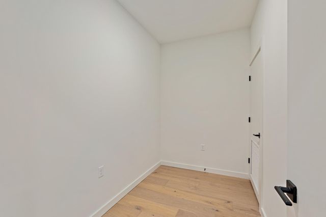 2209 S 1st ST 223, Austin, TX 78704