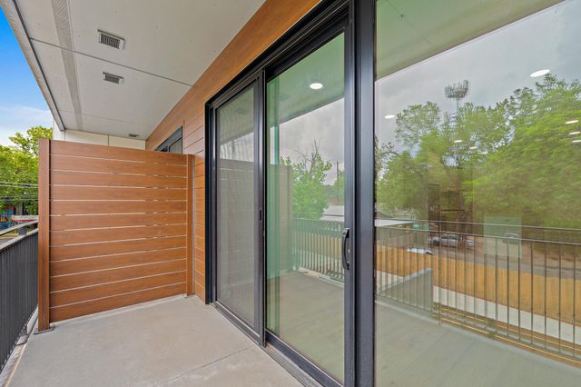 2209 S 1st ST 223, Austin, TX 78704