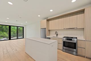 2209 S 1st ST 223, Austin, TX 78704