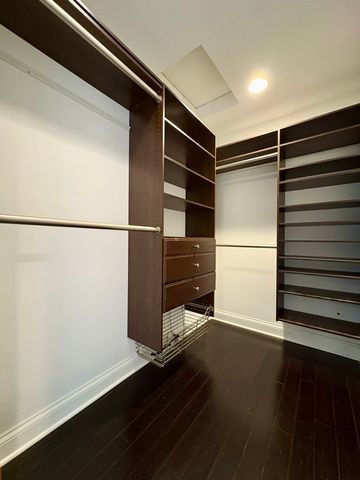 9210 S Trumbull Avenue, Evergreen Park, IL 60805