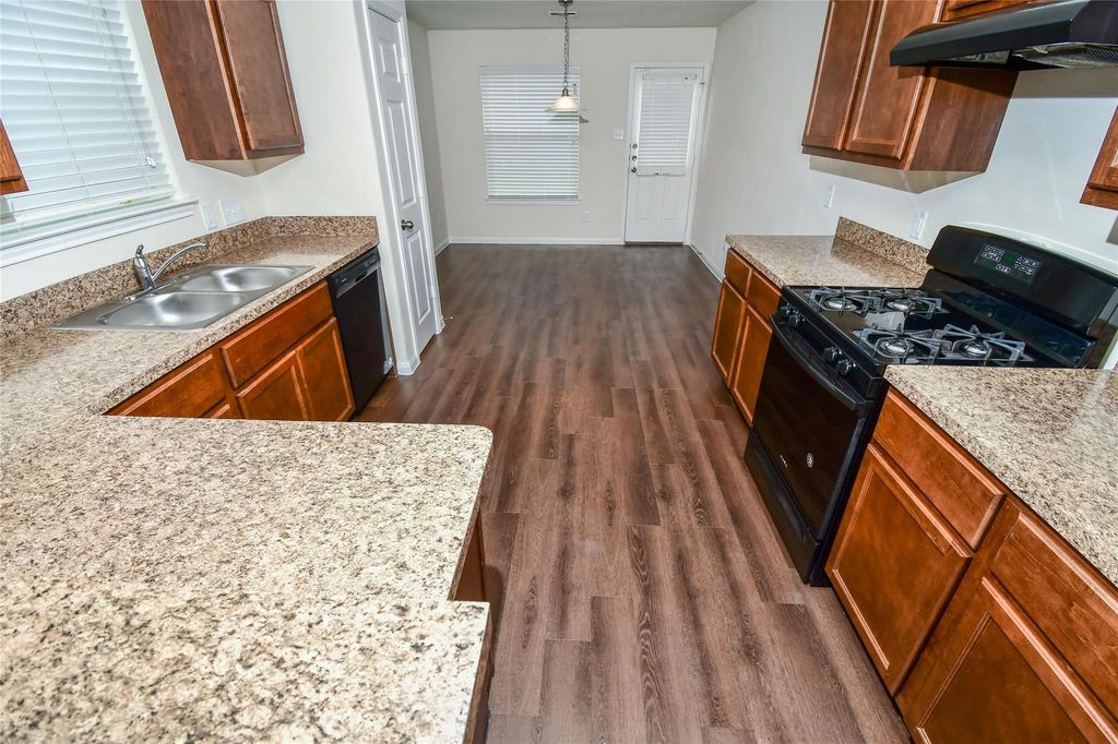 3610 Bluebird Park Lane, Humble, TX 77338