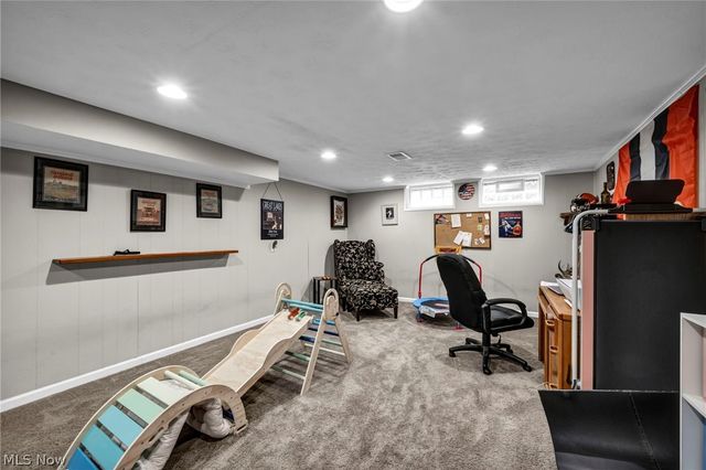 11511 Blossom Avenue, Parma Heights, OH 44130