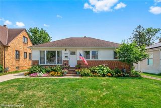 11511 Blossom Avenue, Parma Heights, OH 44130