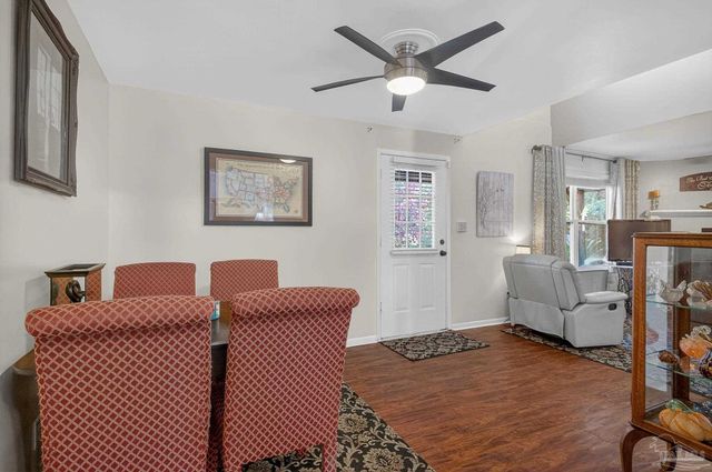 7985 Mobile Hwy, Pensacola, FL 32526