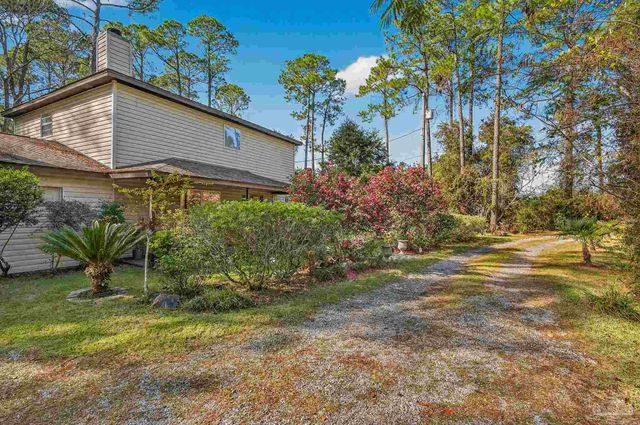 7985 Mobile Hwy, Pensacola, FL 32526