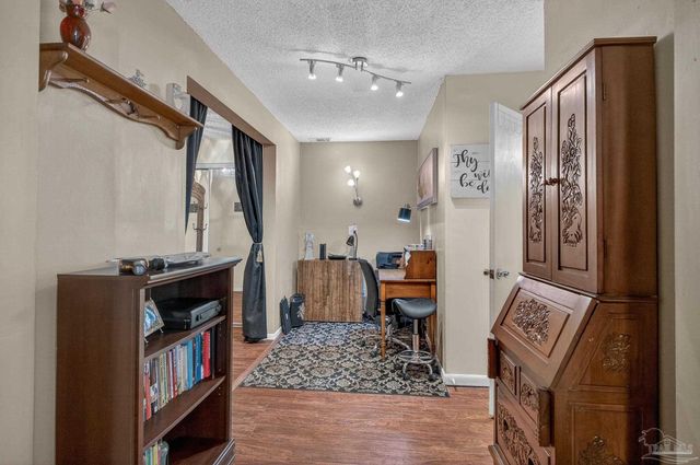 7985 Mobile Hwy, Pensacola, FL 32526