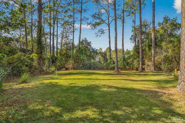 7985 Mobile Hwy, Pensacola, FL 32526