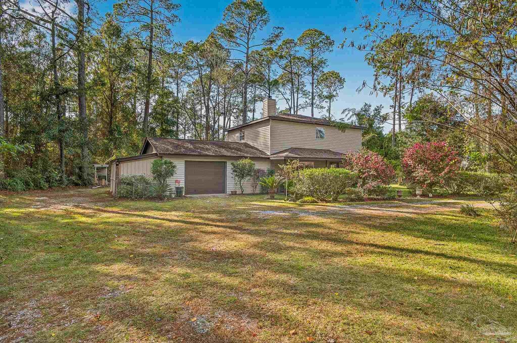 7985 Mobile Hwy, Pensacola, FL 32526