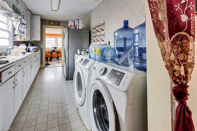 219 E Kivett Street, Asheboro, NC 27203