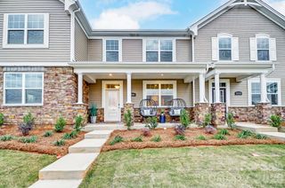 3835 Cheyney Park Drive, Charlotte, NC 28269