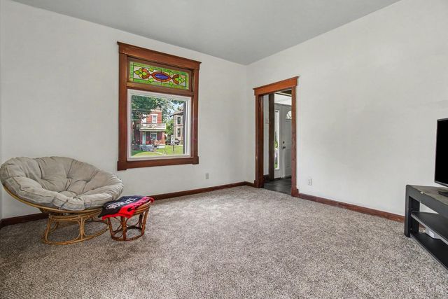 934 Sunset Avenue, Cincinnati, OH 45205