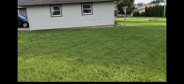 718 Grove Street, Beaver Dam, WI 53916