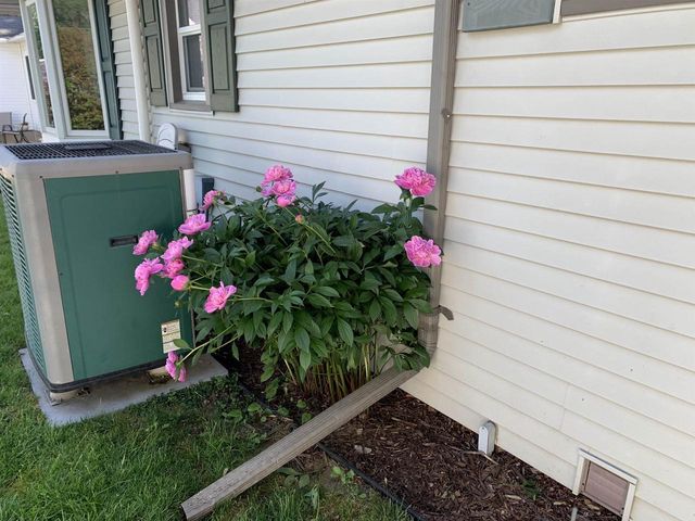 718 Grove Street, Beaver Dam, WI 53916