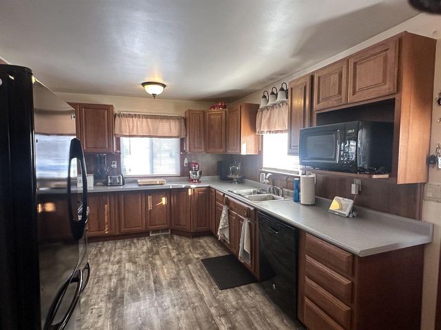 718 Grove Street, Beaver Dam, WI 53916