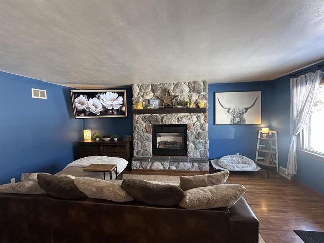 718 Grove Street, Beaver Dam, WI 53916