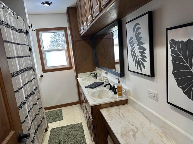 718 Grove Street, Beaver Dam, WI 53916