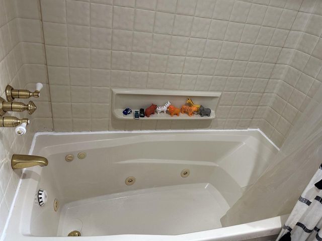 718 Grove Street, Beaver Dam, WI 53916