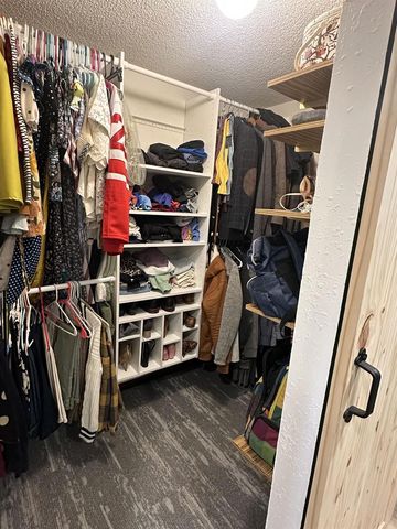 718 Grove Street, Beaver Dam, WI 53916