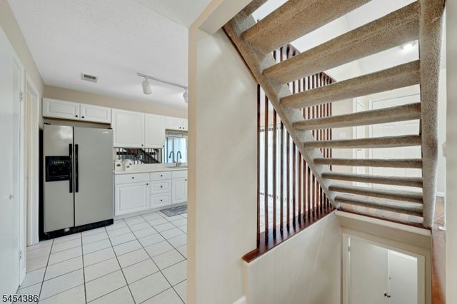 148 Linda Ln 148, Edison Twp., NJ 08820