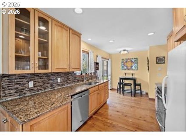 1607 23RD Ave, Forest Grove, OR 97116