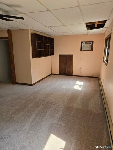4 Woodland Drive, Wolcott, CT 06716