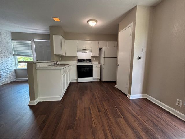 10010 Brownie DR C, Austin, TX 78753