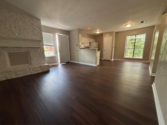 10010 Brownie DR C, Austin, TX 78753