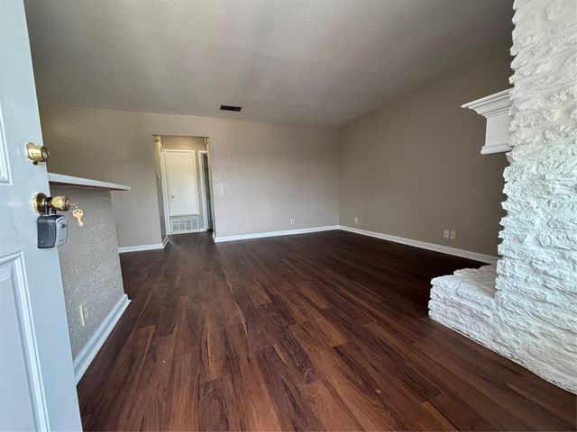 10010 Brownie DR C, Austin, TX 78753