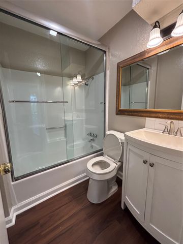 10010 Brownie DR C, Austin, TX 78753