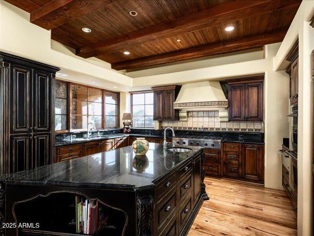 41862 N 101ST Place, Scottsdale, AZ 85262