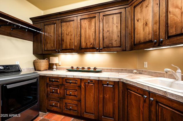 41862 N 101ST Place, Scottsdale, AZ 85262