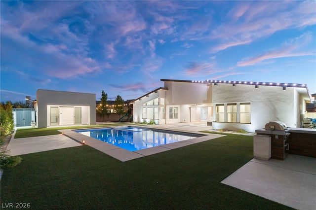 8380 Mojave Creek Court, Las Vegas, NV 89113