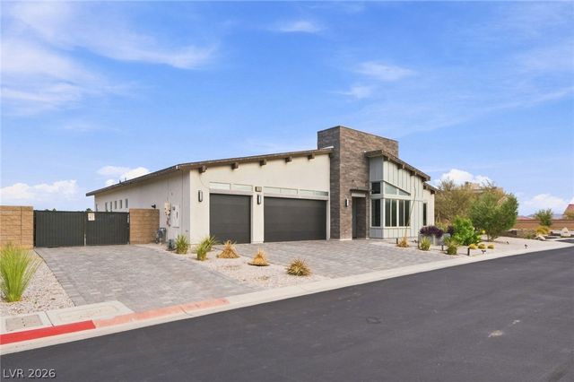 8380 Mojave Creek Court, Las Vegas, NV 89113