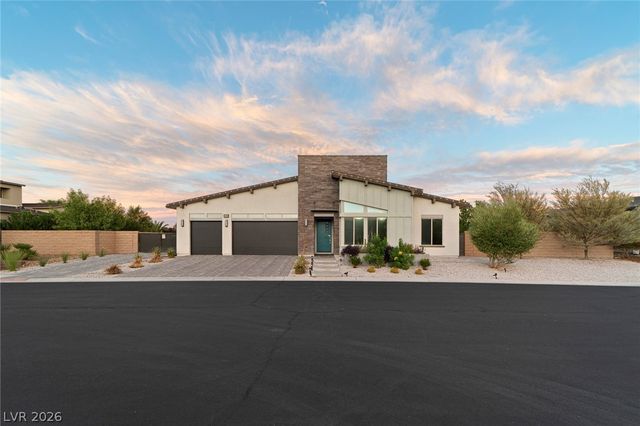 8380 Mojave Creek Court, Las Vegas, NV 89113