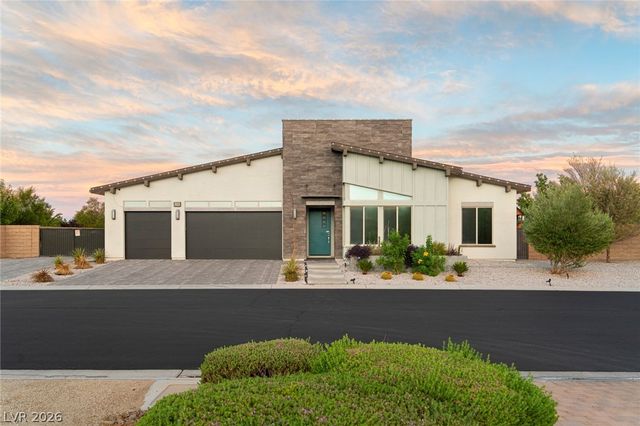 8380 Mojave Creek Court, Las Vegas, NV 89113