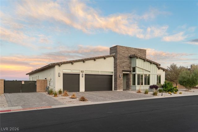 8380 Mojave Creek Court, Las Vegas, NV 89113