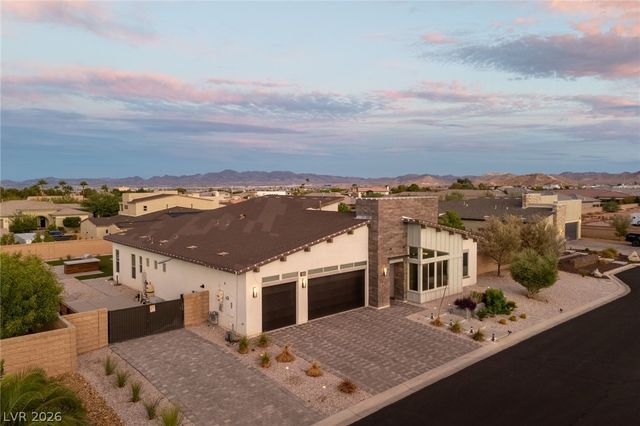 8380 Mojave Creek Court, Las Vegas, NV 89113