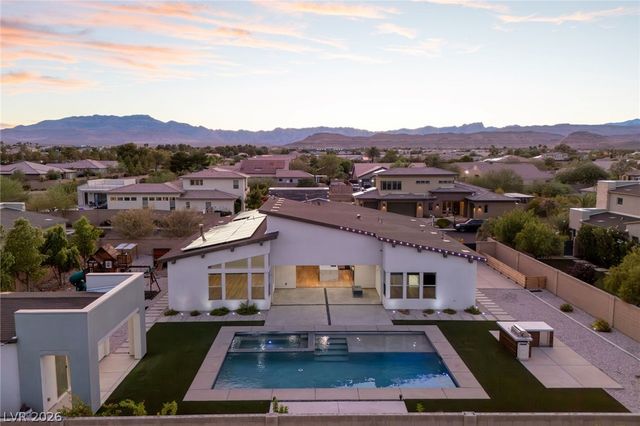 8380 Mojave Creek Court, Las Vegas, NV 89113