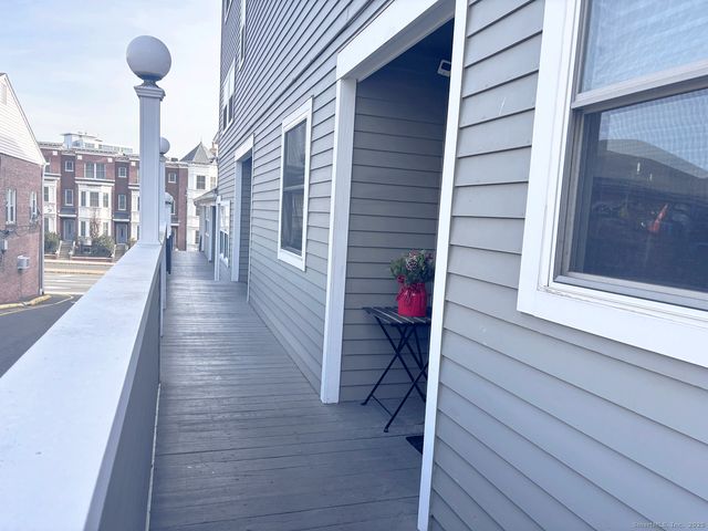 2 West Avenue APT 5, Norwalk, CT 06854