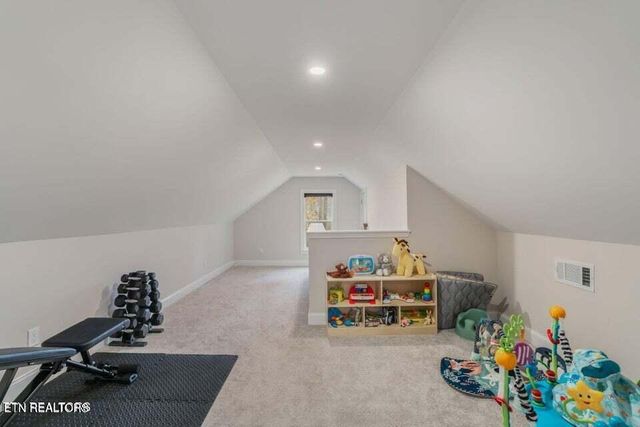 314 W Young High Pike, Knoxville, TN 37920