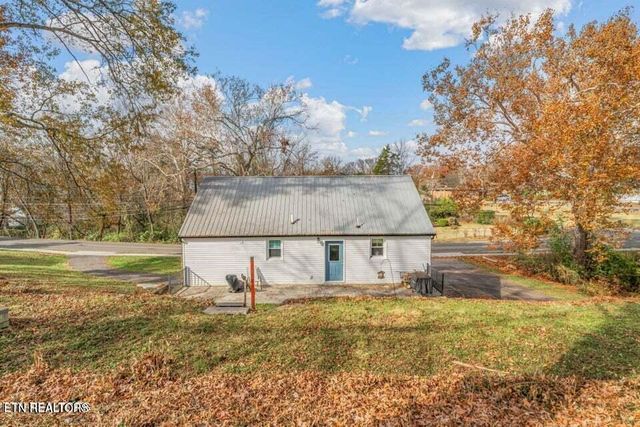 314 W Young High Pike, Knoxville, TN 37920