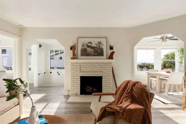 541 Oak Street, Laguna Beach, CA 92651