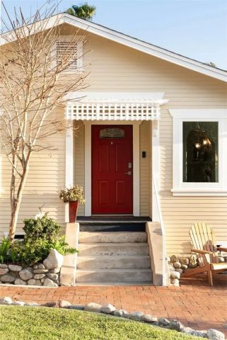 541 Oak Street, Laguna Beach, CA 92651