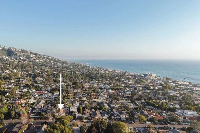 541 Oak Street, Laguna Beach, CA 92651
