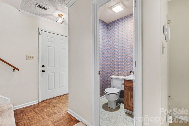 1036 Wexford Place NW, Concord, NC 28027