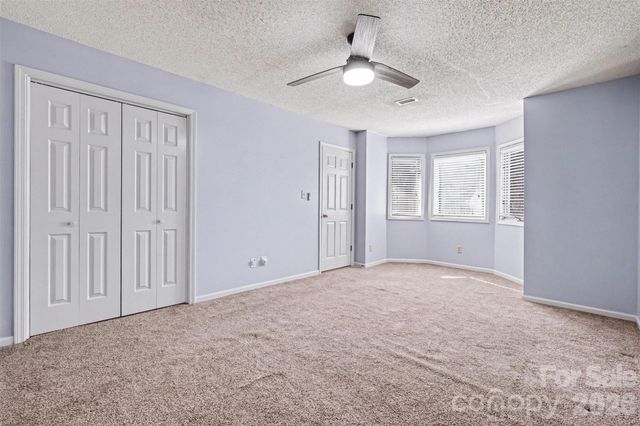 1036 Wexford Place NW, Concord, NC 28027