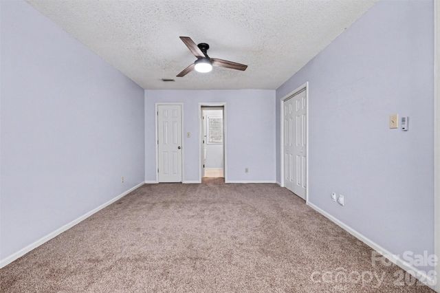 1036 Wexford Place NW, Concord, NC 28027