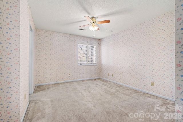 1036 Wexford Place NW, Concord, NC 28027